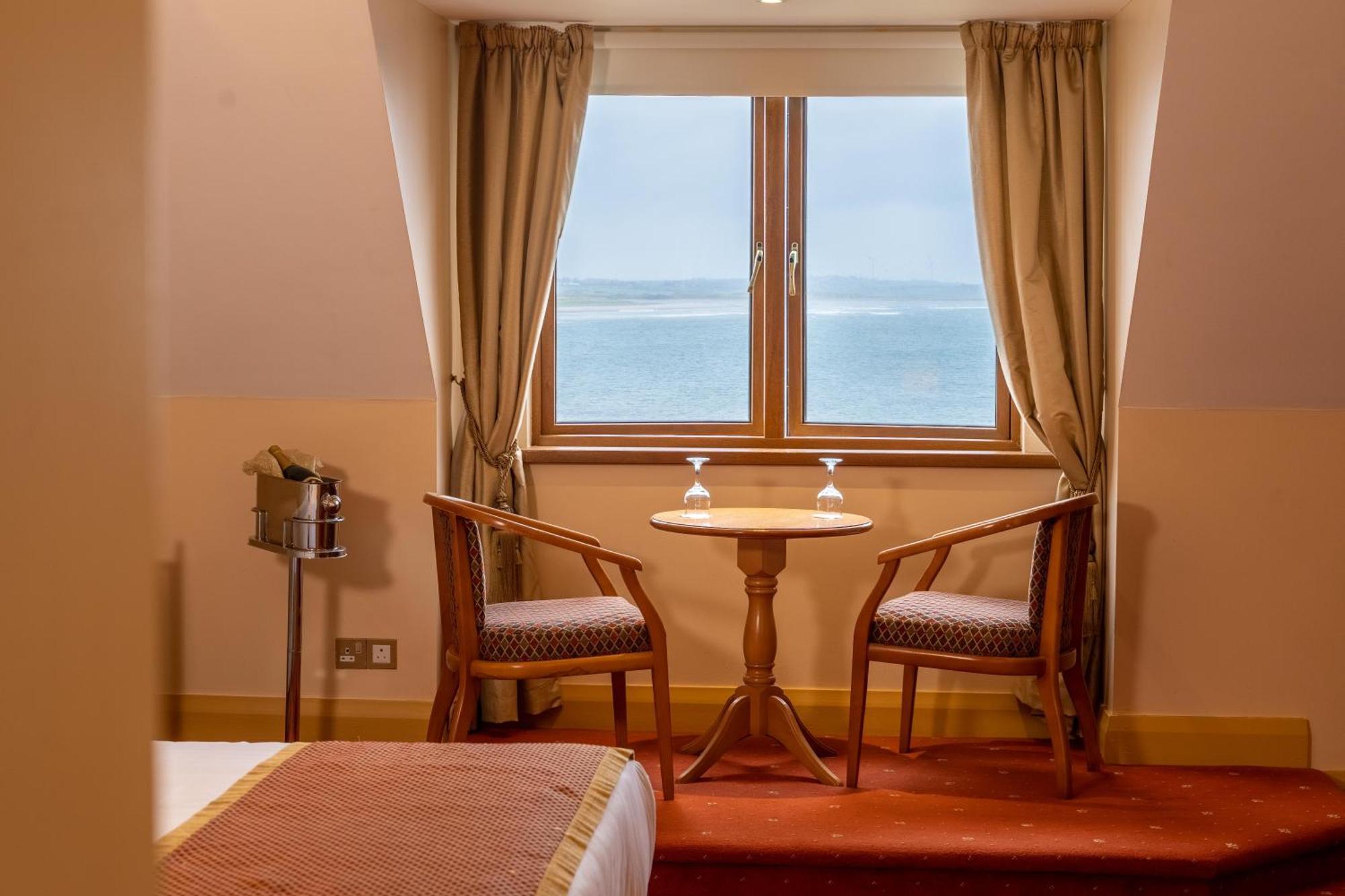 Hotel Waterfront House & Restaurant Enniscrone Exteriér fotografie