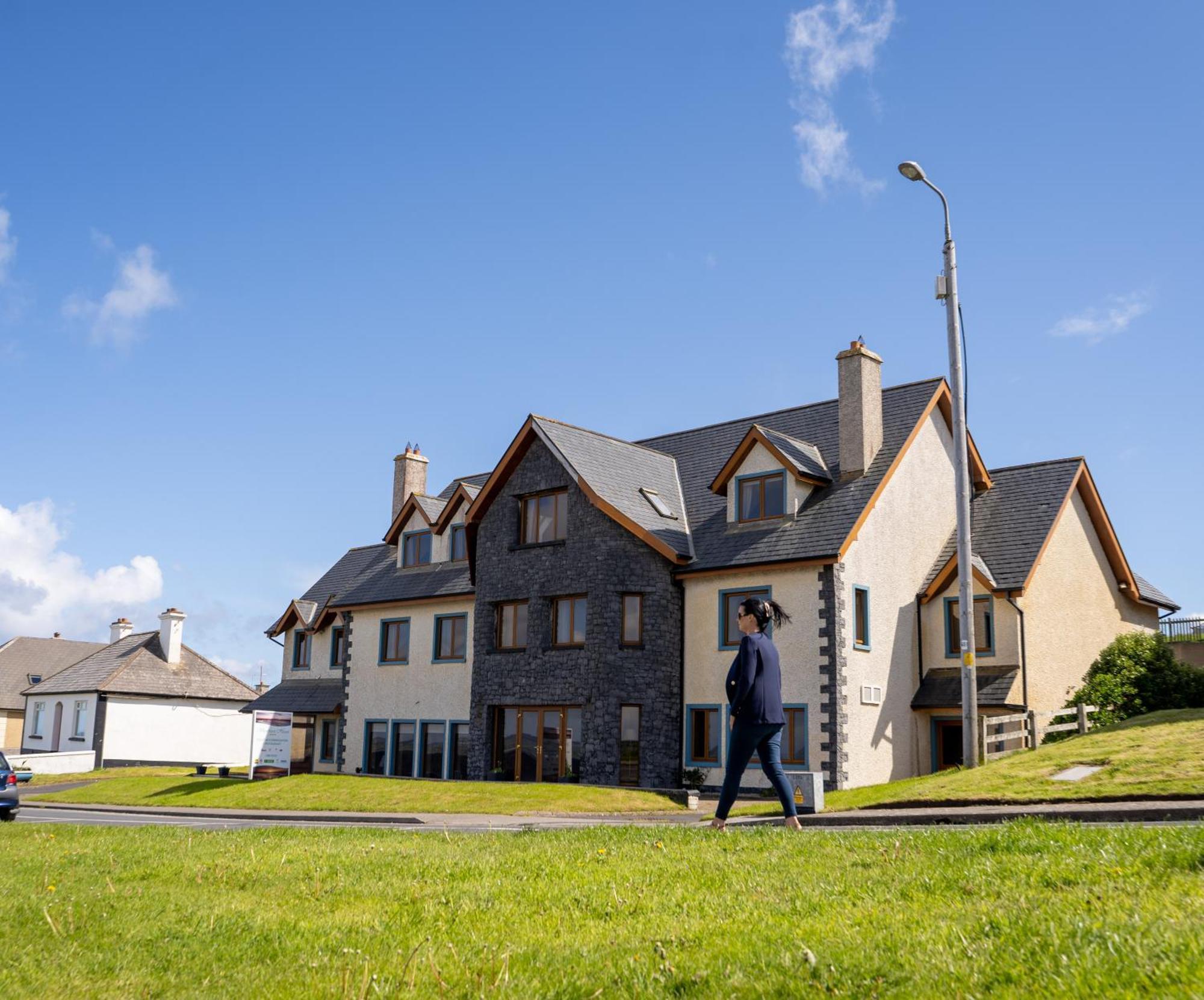 Hotel Waterfront House & Restaurant Enniscrone Exteriér fotografie